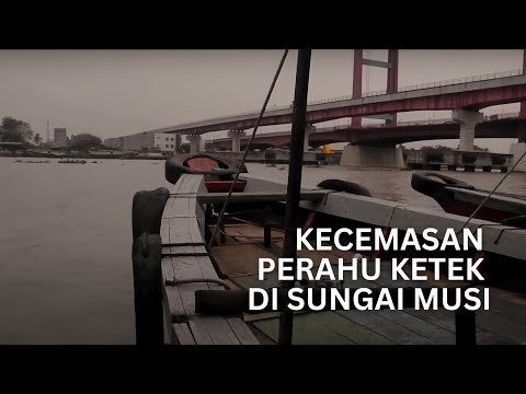 Kecemasan Perahu Ketek di Sungai Musi