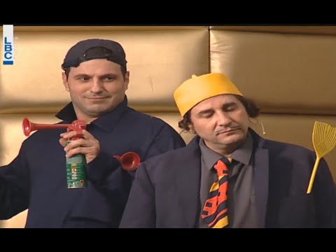 أبو عزيز عنده إمتحان إنجليزي