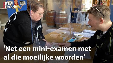 Zij oefenen alvast met stemmen: 