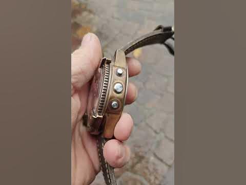 Часы - YouTube