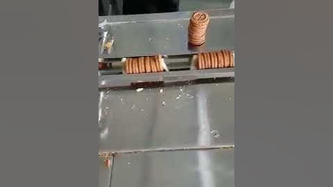 Jat -313 One- edge Packaging Machine With Cream Biscuit Feeder