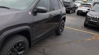 2017 Jeep Cherokee | Patrick at Boucher