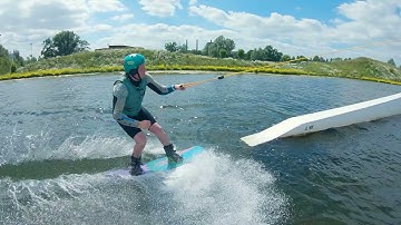 Wakeboard Regular Heelside Backside Tailslide