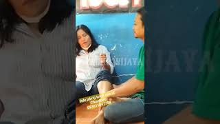 ade jabrig totok syaraf menangani keluhan sakit pinggang viral totoksyaraf cikampak karawang