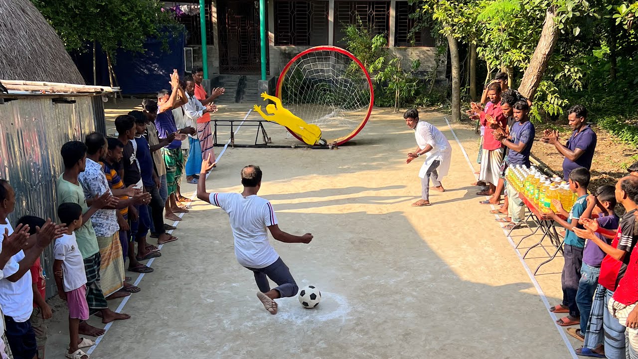 আজব গোলকিপারের বাধা পাড়ি দিয়ে গোল দেয়ার কঠিন চ্যালেঞ্জ। গোল দিয়ে কে কে আনন্দে মাতলো দেখুন ?