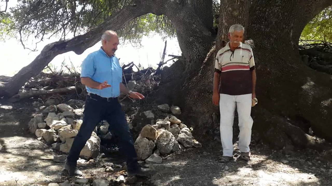 Şah Delili Berhican çeşmesi Üçbudak DELİKAN Köyünde