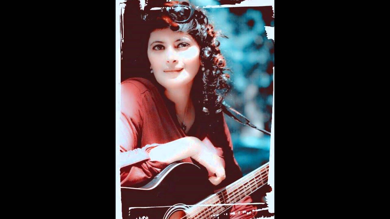 Little ole wine drinker me - Vanessa Bourne  ( A Dean Martin version)