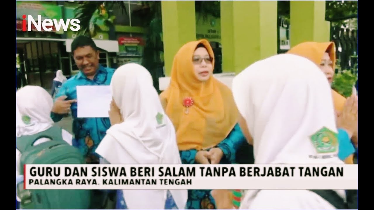 Cegah Korona, Guru dan Siswa Salam Tanpa Jabat Tangan di Palangka Raya