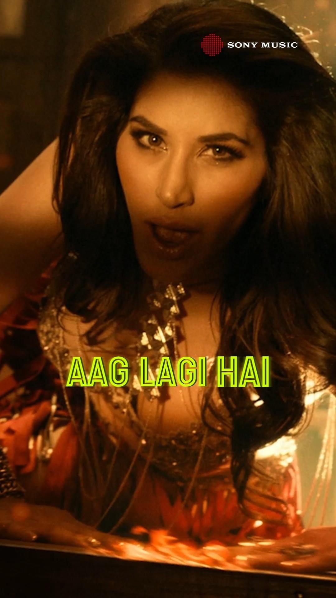 Time to bring on the swag, Aala Re Aala style! ??#mikasinghsongs #sunidhichauhan #johnabraham