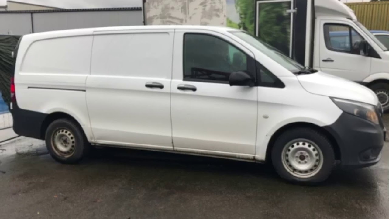 Skåpbil Vito Mercedes-Benz Vito