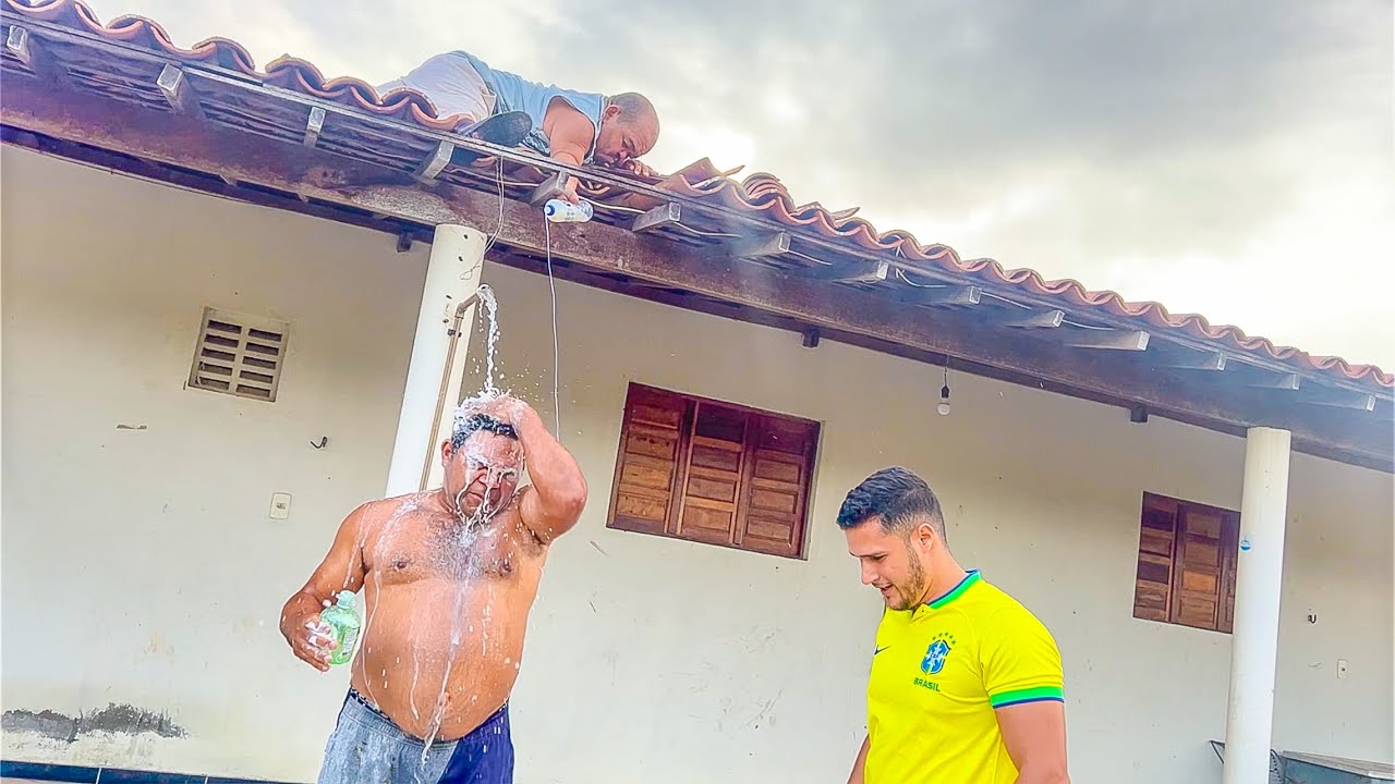 PILILIU TROLA GALO CEGO COM SHAMPOO INFINITO 🤣 | PILILIU DA RESENHA
