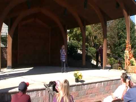 Samantha at Lilburn Daze, Cowboy Casanova and Broken Wing