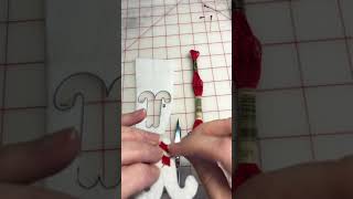 ᗷᑌᑕIᒪᒪᗩ Tutorial ~ Satin Stitch on Candy Canes.