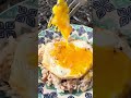 Olha esse ovo frito com 3 gemas!!!