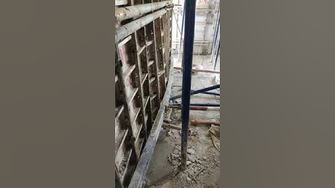 Failure of Mivan panel during pouring if we don