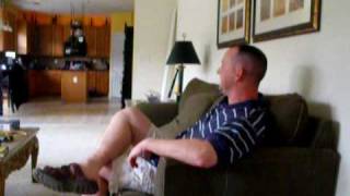 Kids Find Daddy.AVI