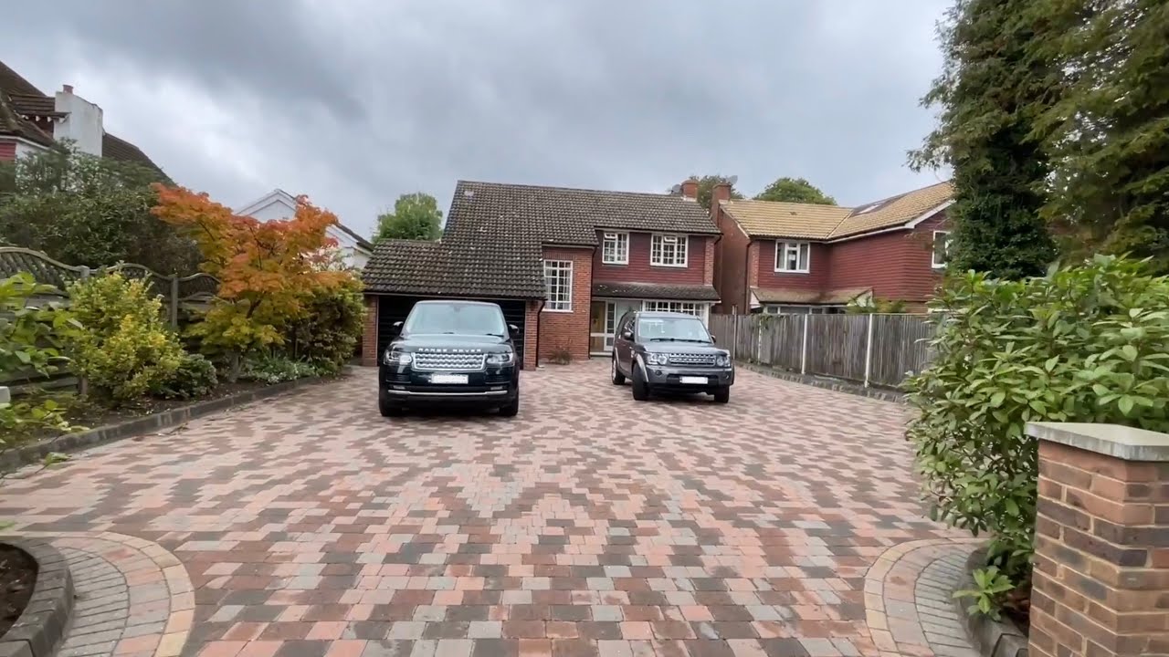 The Gallop, South Sutton, Surrey YouTube