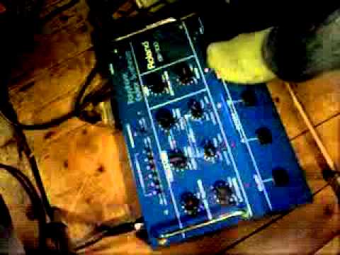 Vintage roland guitar synth GR-300 Movie.mp4