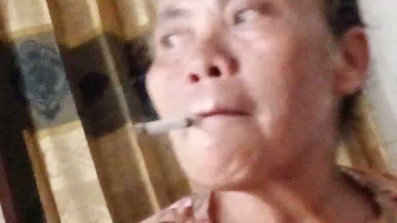 does cigarette make your voice deeper Smoking and Its Effect on Vocal Health