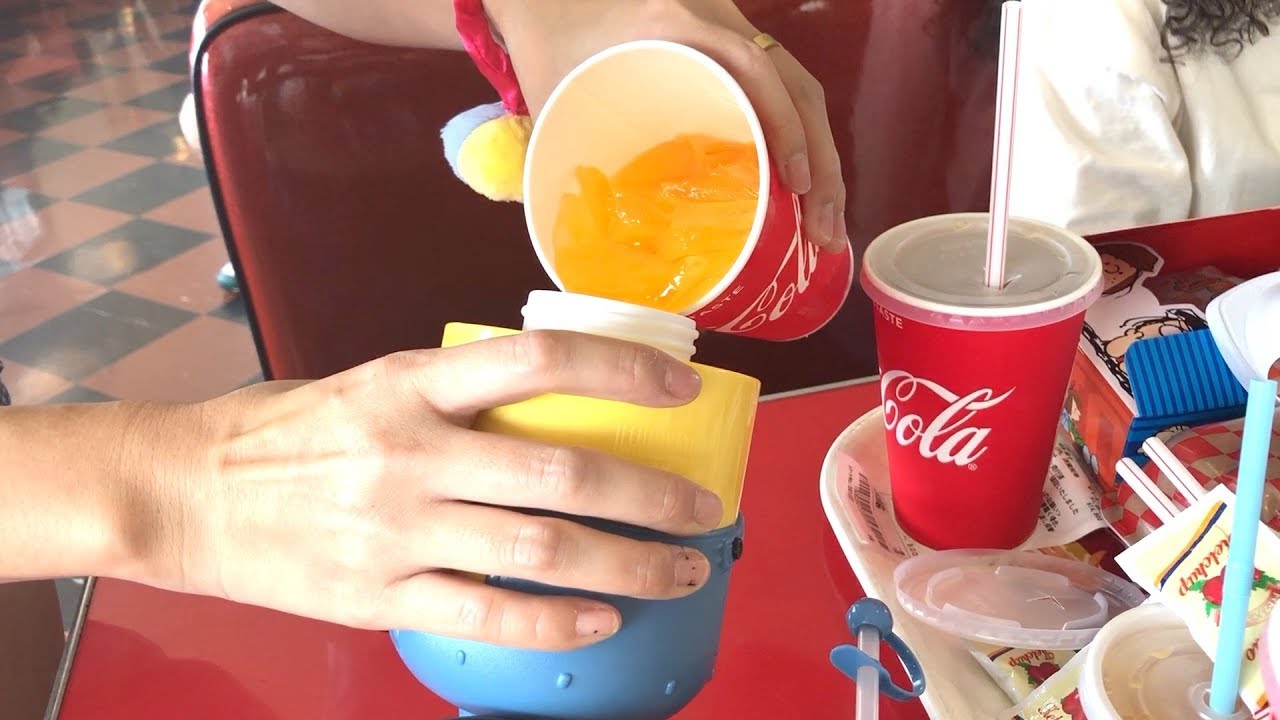 おかわり自由 可愛ずぎるミニオンのドリンクボトル ココロマン普段の様子 Youtube