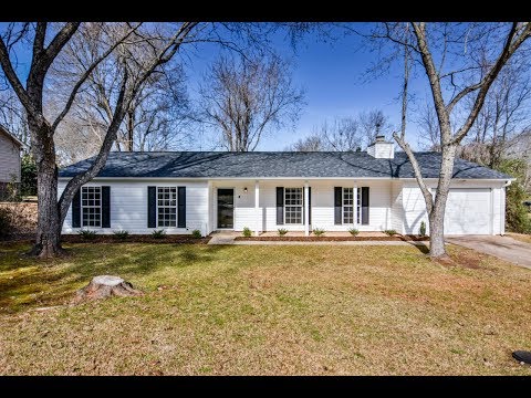 4 Paddock Lane, Greer, SC home video tour