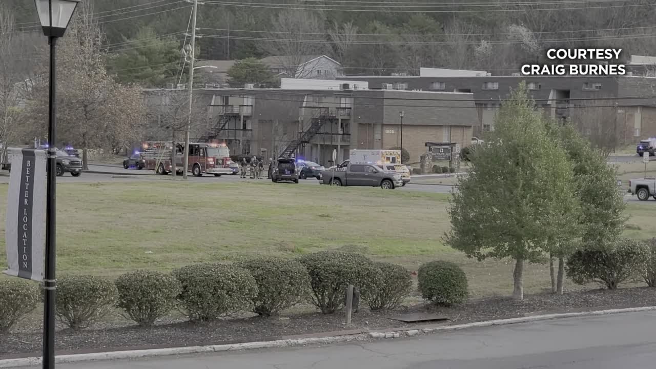 Dalton police exchange gunfire with shooter, now in custody - YouTube