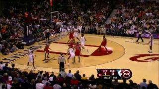 Anderson Varejao Driving Slam Dunk