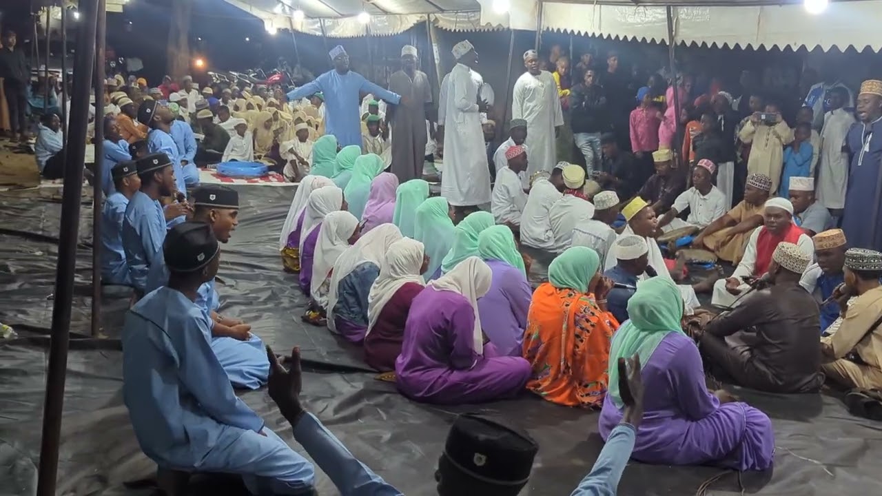 ISLAAH TANZANIA WAKIWA MOSHI KATIKA MAKARIBISHANO QASWIDA YA KWANZA HII HAPA (WEMA)
