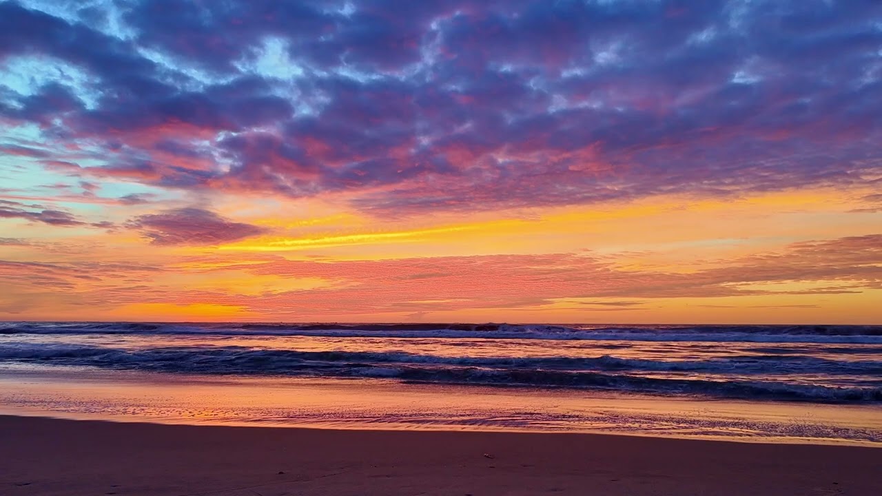 Sunrise Waves for Relaxation | HD Calm Ocean & Sunrise Beach Stock Video Clip