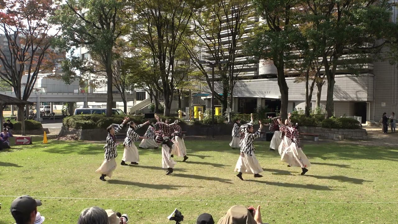 夢色歌留多　四日市よさこい祭り2024　市営駐車場前会場