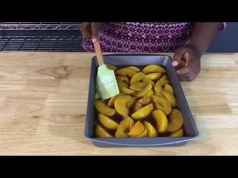Easy Peach Cobbler (Peach Cobbler Dump Cake)