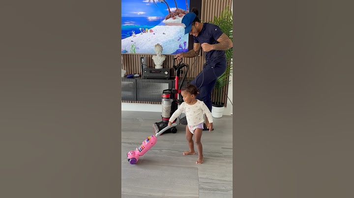 Mom catches dad teaching daughter how to clean #shorts