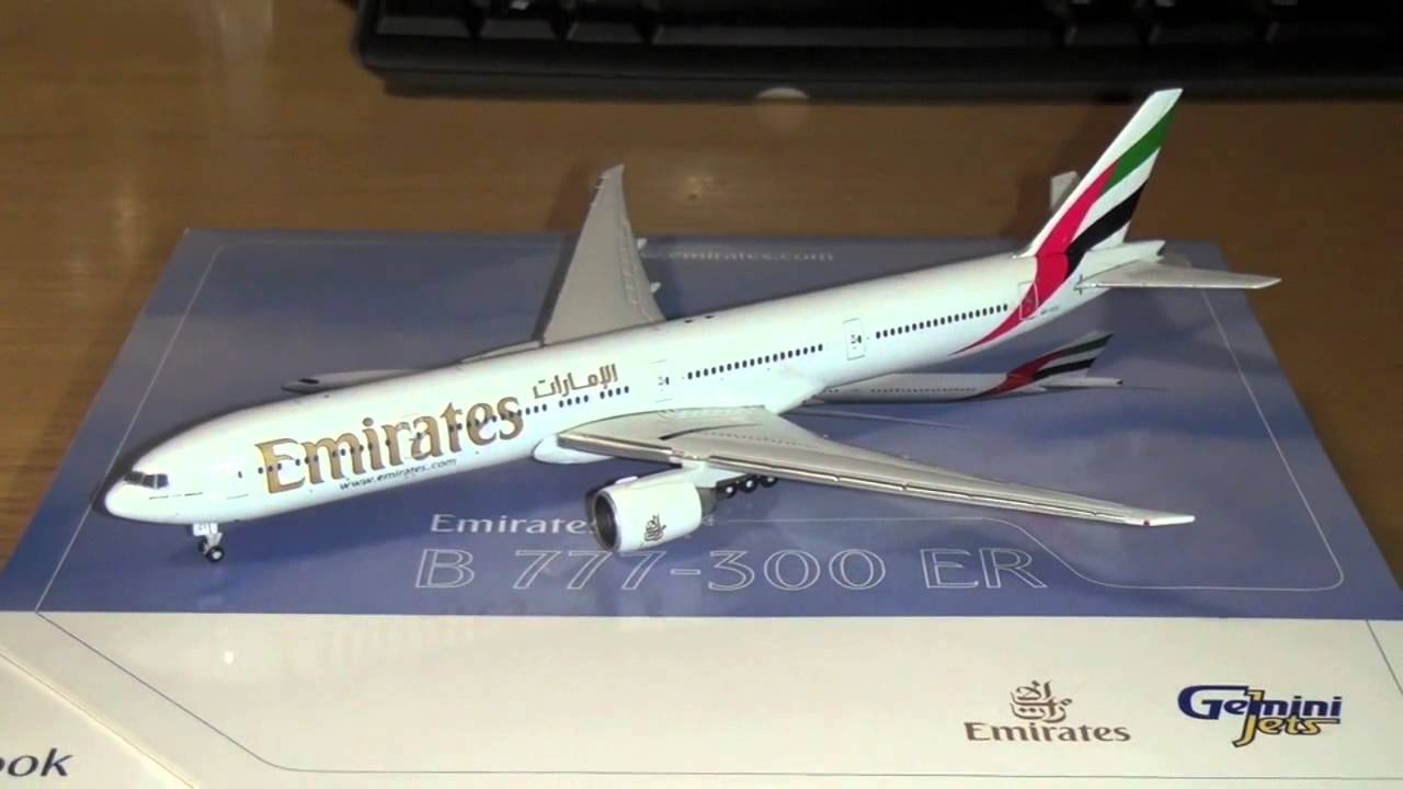 Emirates Boeing 777-300ER - GeminiJets 1:400 Review