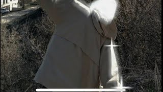 talking to the mic / MakRaps & Perko