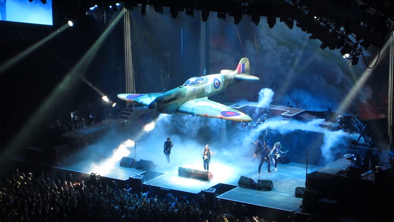 Iron Maiden - Churchill's Speech + Aces High, New York City 07/27/2019