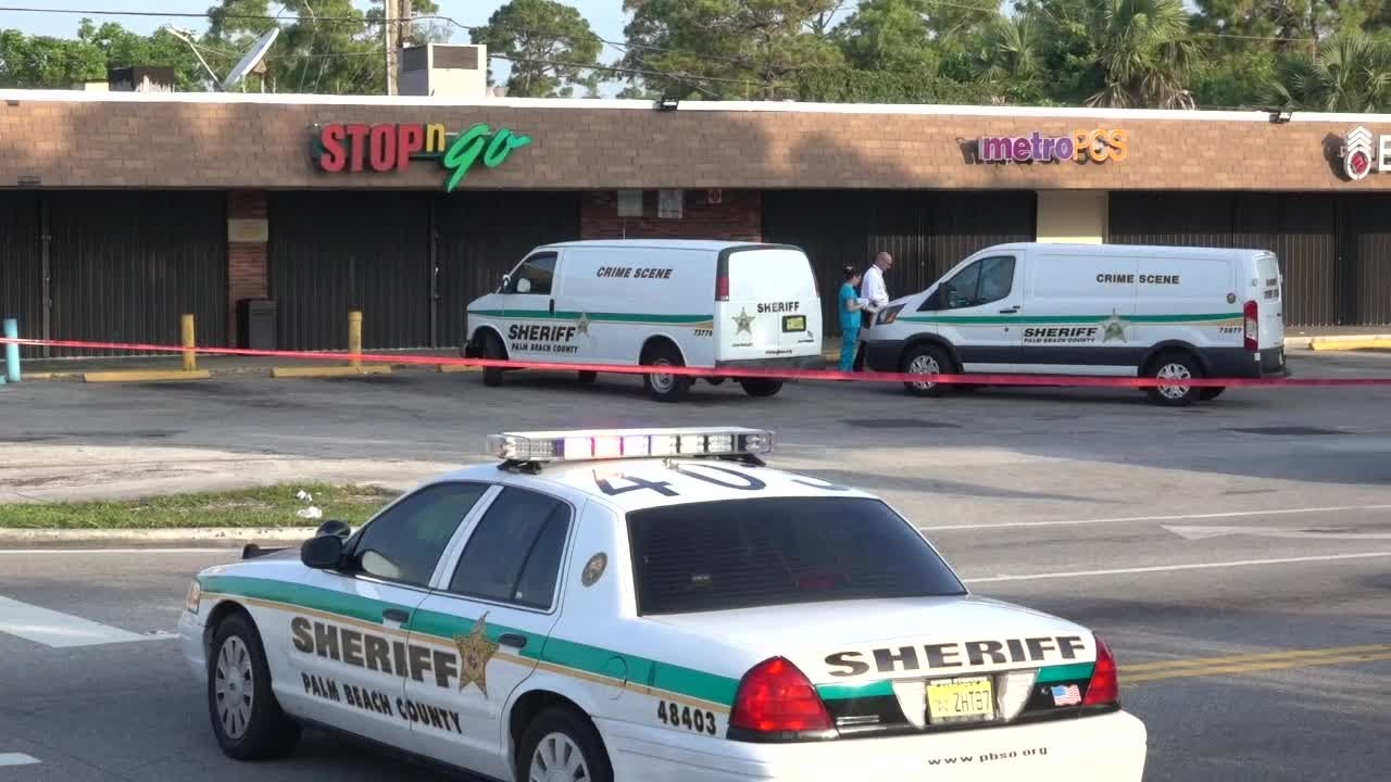 Video: Two dead, one injured in shooting near West Palm Beach - YouTube