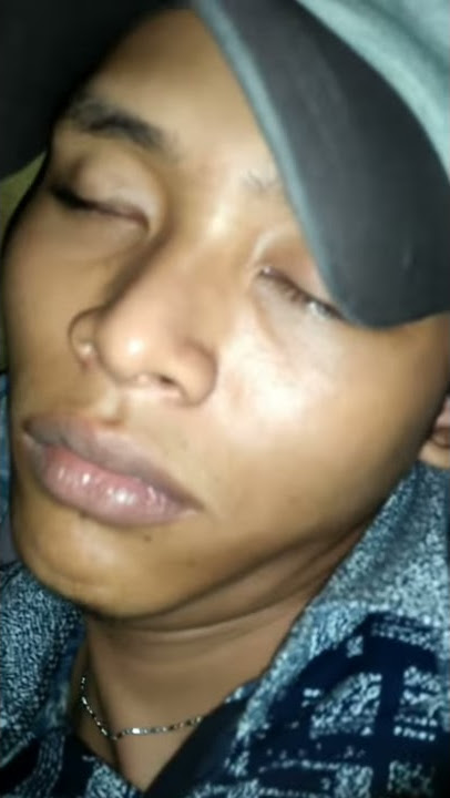 Video lucu. Sumber air su dekat. Respect papua. Kami bersamamu...