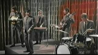 The Animals - Around and Around (1964) ♫♥ chords