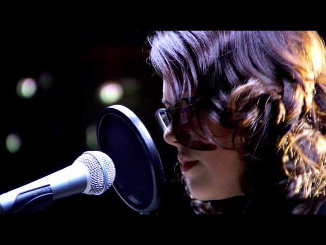 Penakut by Yuna - Cover by Ffion Williams (Live at #CU) class=