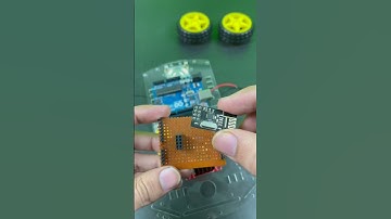 We built a Gesture Control Robot using #Arduino #diyelectronics #arduinoprojects #diy #electronics