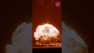 Atomic Bombs At Night Hd