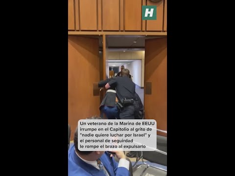 Rompen el brazo a un vetrano de la Marina por protestar contra la guerra Irán