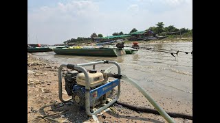 water pump at Chhnuk Trou (Kompong Chhnang province)