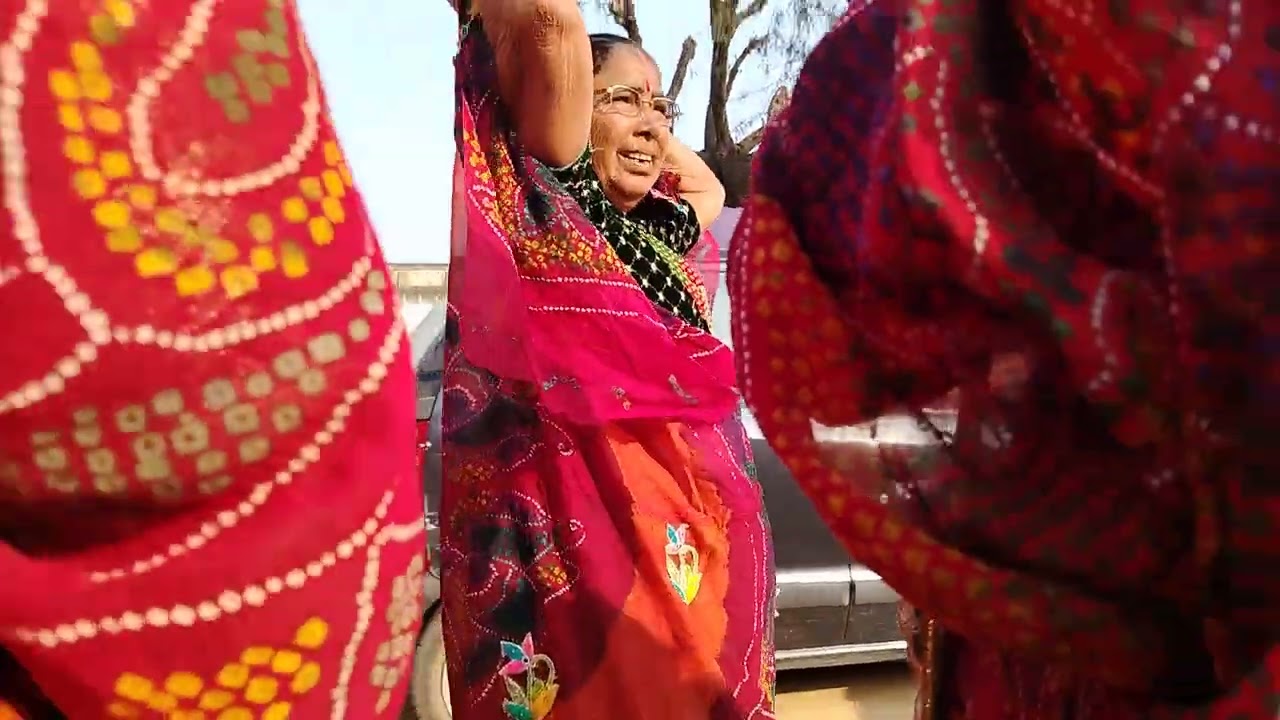 बाबु थारी पनणोडी चाली सासर 