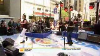Train - Hey Soul Sister  (live)