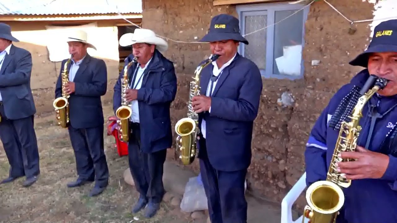 DVD  4  SANTIAGO FAMILIA PORTA FIERRO EN EL VALLE CANIPACO