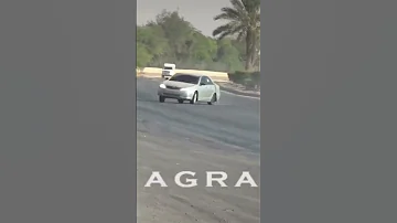 تفحيط كامري على الكامري نطلها بيبان 