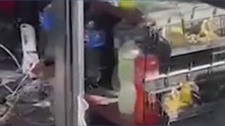 Chaos in Mexico following killing of cartel leader