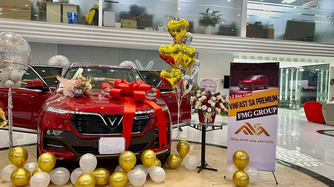 VinFast bàn giao 650 xe Fadil cho những khách hàng đặt mua đầu tiên - Đài  Phát thanh và Truyền hình Long An