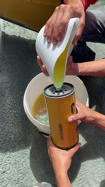 Fuel/Water Separator #trendingshorts #caterpillar #constructionvehicle #wheelloader #maintenance